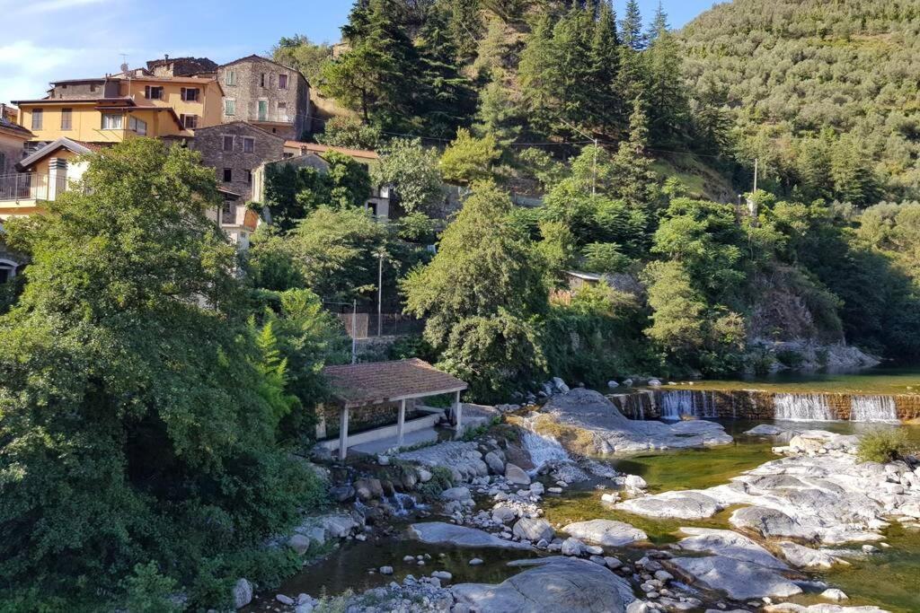 Apartmán Casa Baciccia Badalucco Exteriér fotografie