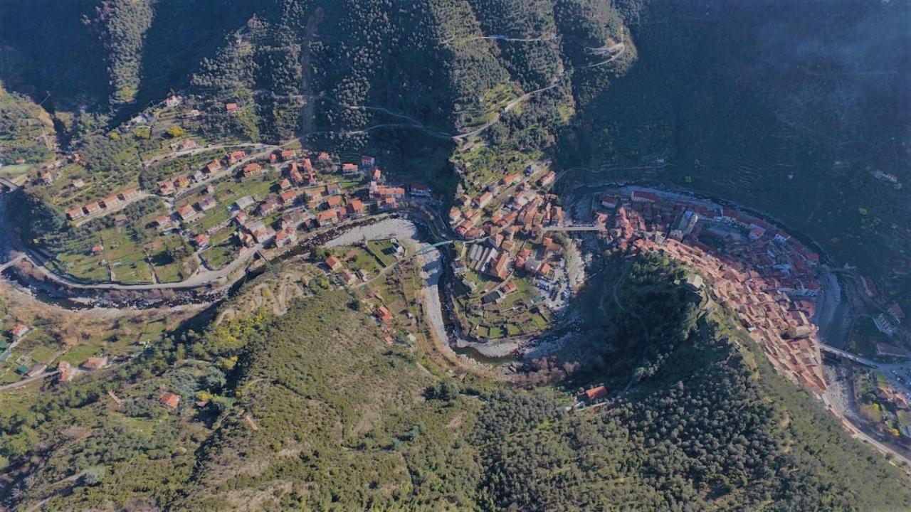 Apartmán Casa Baciccia Badalucco Exteriér fotografie
